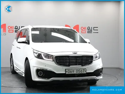 KIA CARNIVAL GASOLINE 9-SEATER NOBLESSE