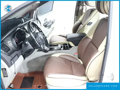 KIA CARNIVAL GASOLINE 9-SEATER NOBLESSE