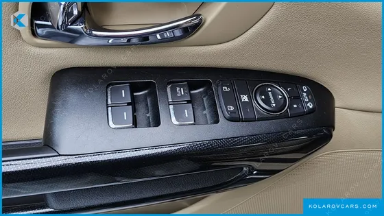 KIA CARNIVAL 9-SEATER PRESTIGE