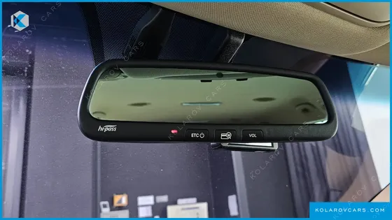 KIA CARNIVAL 9-SEATER PRESTIGE