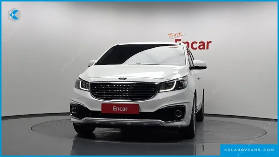 KIA CARNIVAL 7-SEATER LIMOUSINE