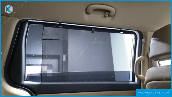 KIA CARNIVAL 7-SEATER LIMOUSINE