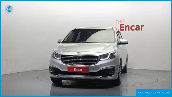 KIA CARNIVAL 9-SEATER LUXURY