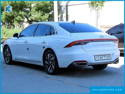HYUNDAI GRANDEUR LE BLANC