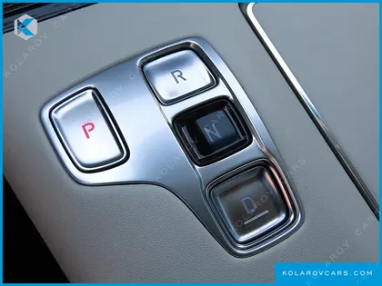 HYUNDAI GRANDEUR LE BLANC