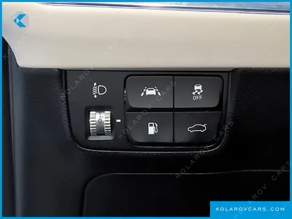 HYUNDAI GRANDEUR LE BLANC