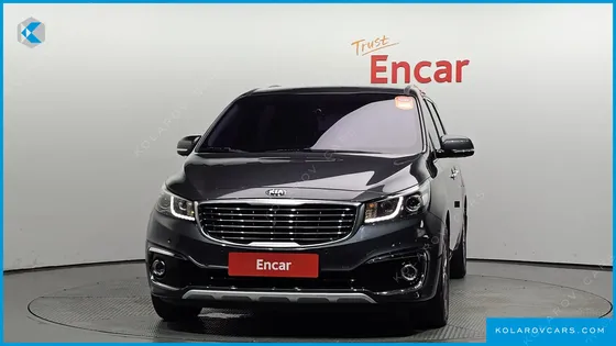 KIA CARNIVAL 9-SEATER NOBLESSE