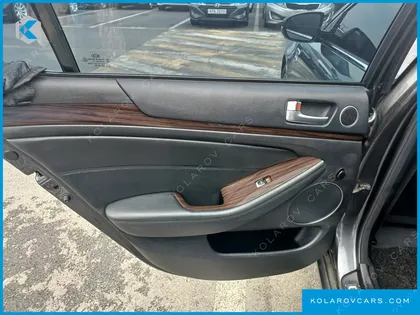 KIA K7 LPI 3.0 LUXURY