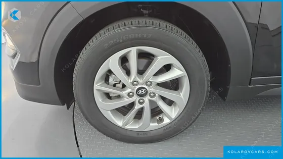 HYUNDAI TUCSON DIESEL 1.7 2WD