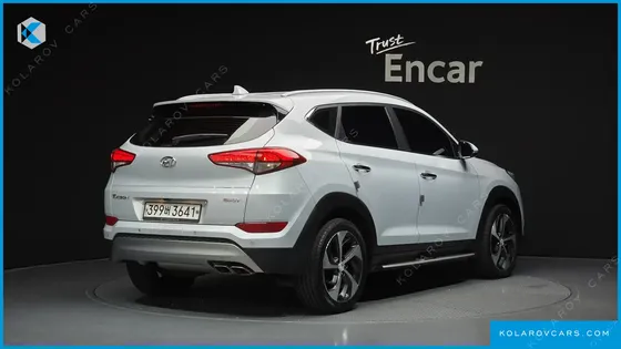 HYUNDAI TUCSON DIESEL 2.0 2WD