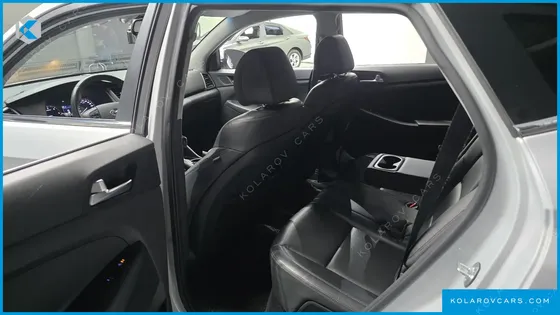 HYUNDAI TUCSON DIESEL 2.0 2WD