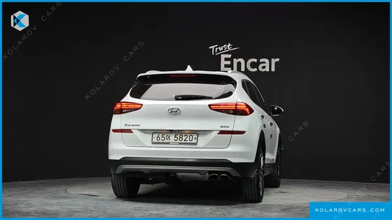 HYUNDAI TUCSON DIESEL 2.0 2WD