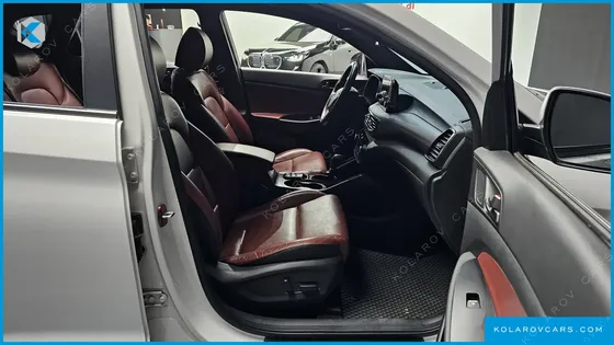 HYUNDAI TUCSON DIESEL 2.0 2WD