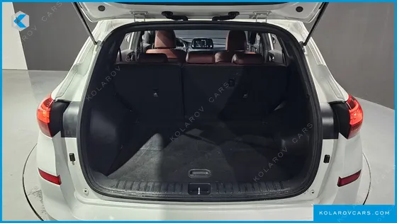HYUNDAI TUCSON DIESEL 2.0 2WD