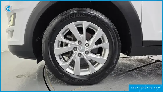 HYUNDAI TUCSON GASOLINE 1.6 TURBO 2WD