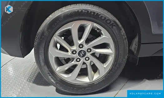 HYUNDAI TUCSON DIESEL 1.7 2WD