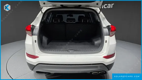 HYUNDAI TUCSON DIESEL 2.0 2WD