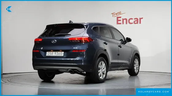 HYUNDAI TUCSON DIESEL 2.0 2WD