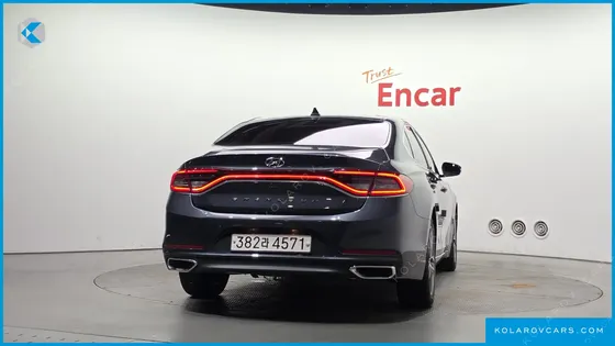 HYUNDAI GRANDEUR 2.4 PREMIUM