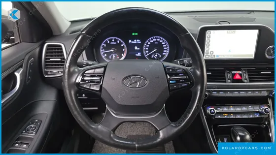 HYUNDAI GRANDEUR 2.4 PREMIUM