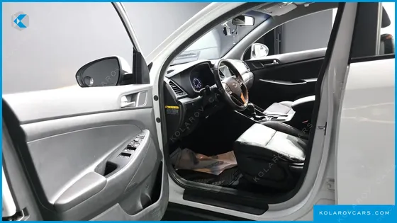 HYUNDAI TUCSON DIESEL 2.0 4WD