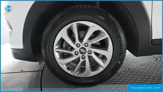 HYUNDAI TUCSON DIESEL 1.7 2WD