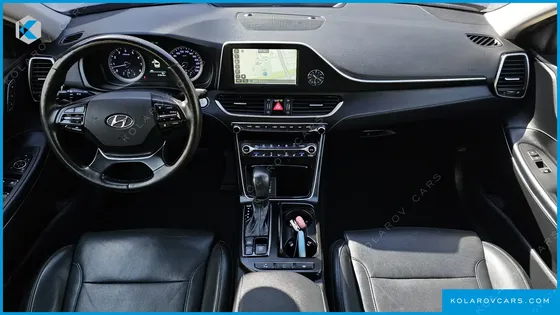 HYUNDAI GRANDEUR 3.0 LPI EXCLUSIVE (RENTAL CAR)