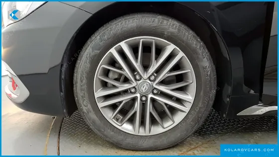 HYUNDAI GRANDEUR 2.4 PREMIUM