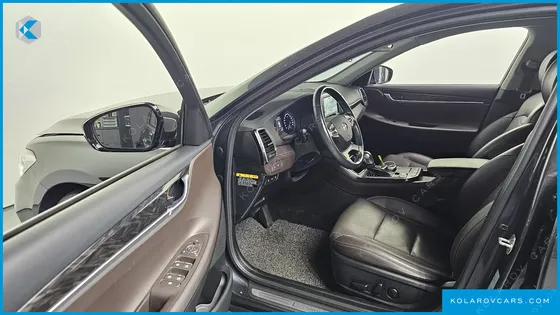 HYUNDAI GRANDEUR 2.4 PREMIUM
