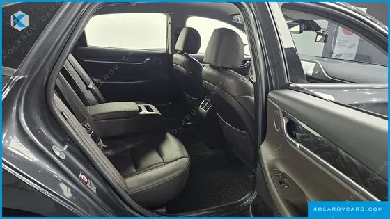 HYUNDAI GRANDEUR 2.4 PREMIUM