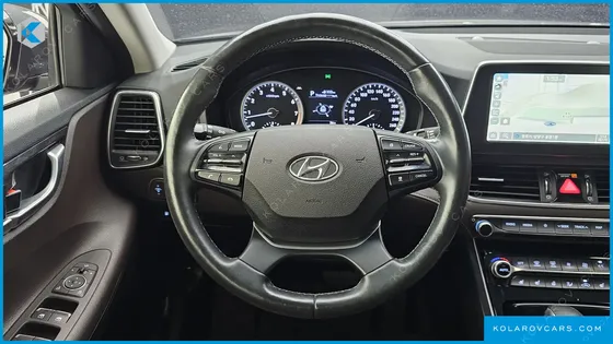 HYUNDAI GRANDEUR 2.4 PREMIUM