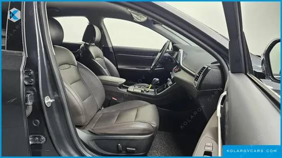 HYUNDAI GRANDEUR 2.4 PREMIUM