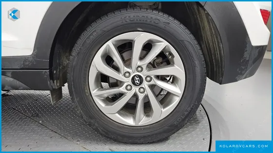 HYUNDAI TUCSON DIESEL 2.0 4WD