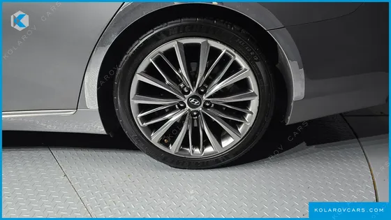 HYUNDAI GRANDEUR 3.0 EXCLUSIVE