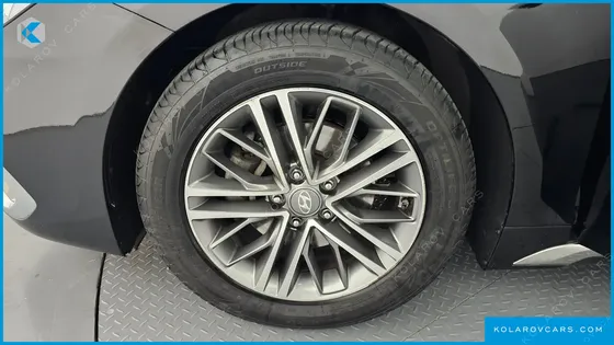 HYUNDAI GRANDEUR 2.4 MODERN