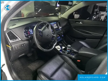 HYUNDAI TUCSON DIESEL 2.0 4WD