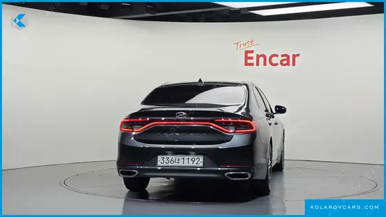 HYUNDAI GRANDEUR 2.4 PREMIUM