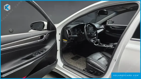 HYUNDAI GRANDEUR 2.4 PREMIUM