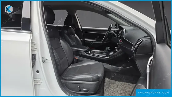 HYUNDAI GRANDEUR 2.4 PREMIUM