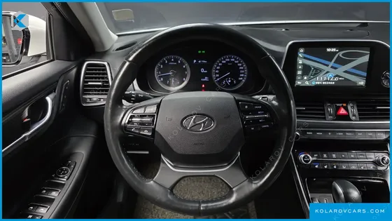 HYUNDAI GRANDEUR 2.4 PREMIUM