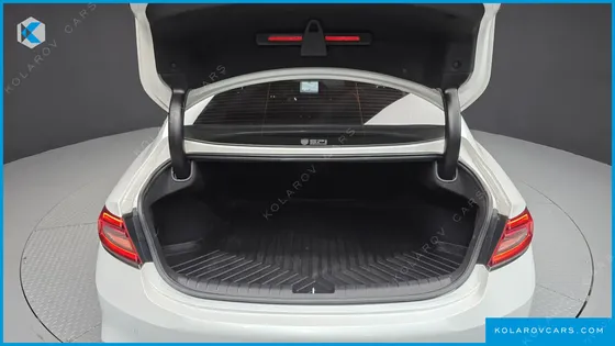 HYUNDAI GRANDEUR 2.4 PREMIUM