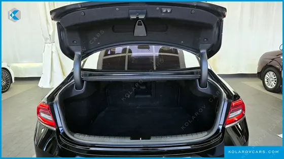 HYUNDAI GRANDEUR 3.0 EXCLUSIVE