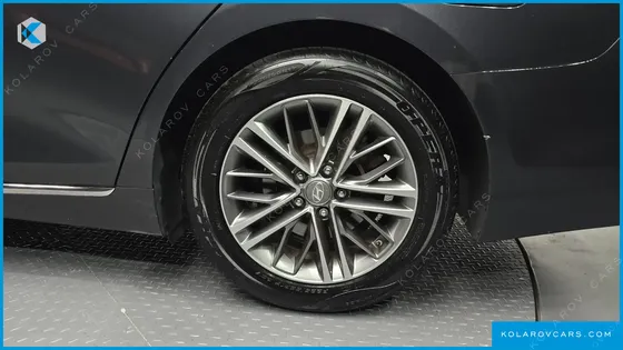 HYUNDAI GRANDEUR 2.4 PREMIUM