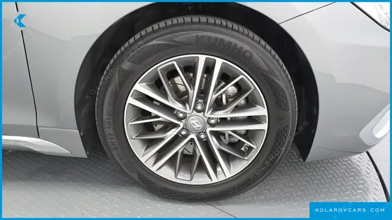 HYUNDAI GRANDEUR 3.0 LPI MODERN (RENTAL CAR)