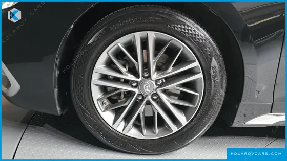 HYUNDAI GRANDEUR 2.4 PREMIUM