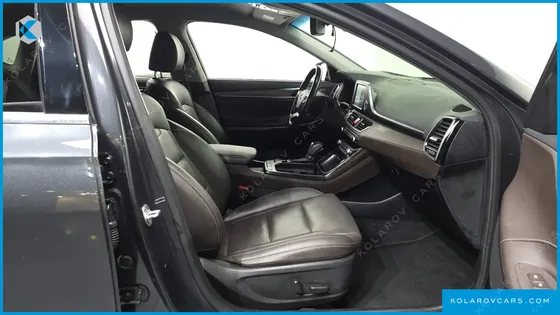 HYUNDAI GRANDEUR 3.0 LPI DSABLED PERSON