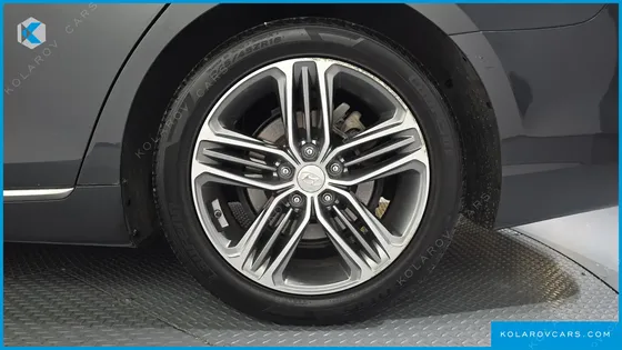 HYUNDAI GRANDEUR 3.0 LPI DSABLED PERSON