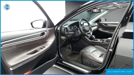HYUNDAI GRANDEUR 2.2 DIESEL PREMIUM