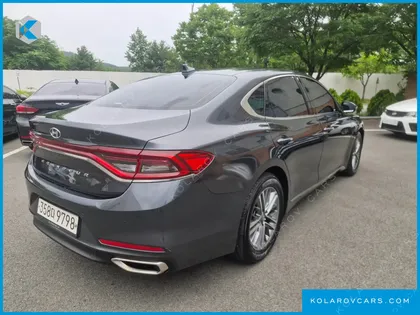 HYUNDAI GRANDEUR 2.4 PREMIUM