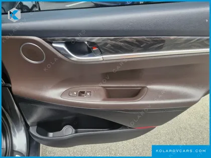 HYUNDAI GRANDEUR 2.4 PREMIUM